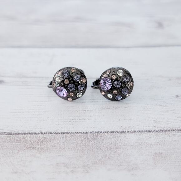 Vintage Jewelry - Vintage Clip On Earrings - Pretty Dark Tones with Gems - 0.5"